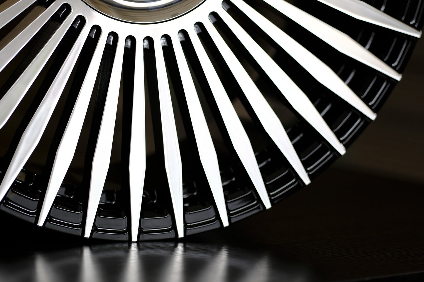 Forged Wheels for ROLLS-ROYCE SPECTRE Cullinan, Ghost, Dawn, Wraith, Phantom, Drophead RR08