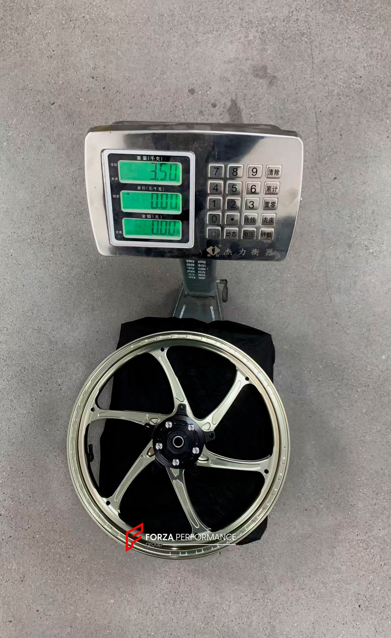 We manufacture premium quality forged motorcycle wheels rims for CFMOTO 450SR in any design, size, color.
Wheel sizes (motorcycle spec):
Front: 3.0 x 17
Rear: 4.0 x 17
Weight:
Front: 3.5 kg (7.72 lbs)
Rear: 4.55 kg (10.03 lbs)
Finishing: Gloss Bronze
Forza Performance Group engineers and manufactures each forged motorcycle wheel individually per order. This ensures precise fitment, uncompromised strength, and unique styling. Whether for racing, touring, or daily use — our wheels are built for both