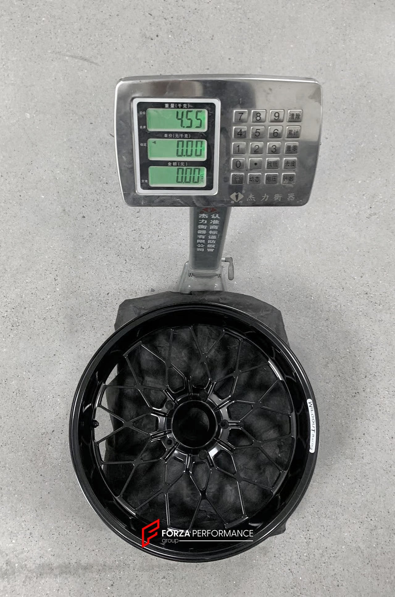 We manufacture premium quality forged motorcycle wheels rims for BMW R 1250 RT in any design, size, color.
Wheel sizes (motorcycle spec):
Front: 3.5 x 17
Rear: 5.5 x 17
Weight:
Front: 4.7 kg (10.36 lbs)
Rear: 4.55 kg (10.03 lbs)
Finishing: Satin Black
Forza Performance Group engineers and manufactures each forged motorcycle wheel individually per order. This ensures precise fitment, uncompromised strength, and unique styling. Whether for racing, touring, or daily use — our wheels are built for both