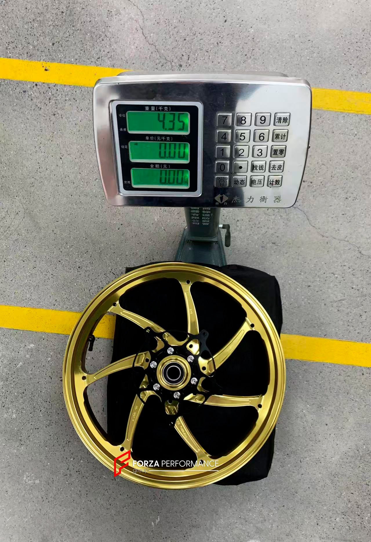 We manufacture premium quality forged motorcycle wheels rims for S1000RR M1000RR in any design, size, color.
Wheel sizes (motorcycle spec):
Front: 3.5 x 17
Rear: 6 x 17
Weight:
Front: 4.35 kg (9.59 lbs)
Rear: 4.85 kg (10.69lbs)
Finishing: Gloss Gold
Forza Performance Group engineers and manufactures each forged motorcycle wheel individually per order. This ensures precise fitment, uncompromised strength, and unique styling. Whether for racing, touring, or daily use — our wheels are built for both pe