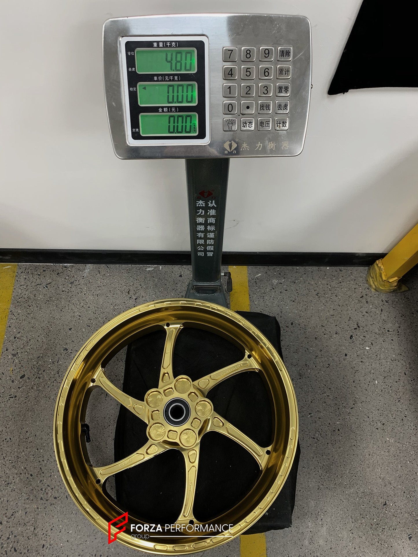 We manufacture premium quality forged motorcycle wheels rims for TRIUMPH in any design, size, color.
Wheel sizes (motorcycle spec):
Front: 3.5 x 17
Rear: 5.5 x 17
Weight:
Front: 3.9 kg (8.6 lbs)
Rear: 4.8 kg (10.58 lbs)
Finishing: Gloss Black
Forza Performance Group engineers and manufactures each forged motorcycle wheel individually per order. This ensures precise fitment, uncompromised strength, and unique styling. Whether for racing, touring, or daily use — our wheels are built for both performa