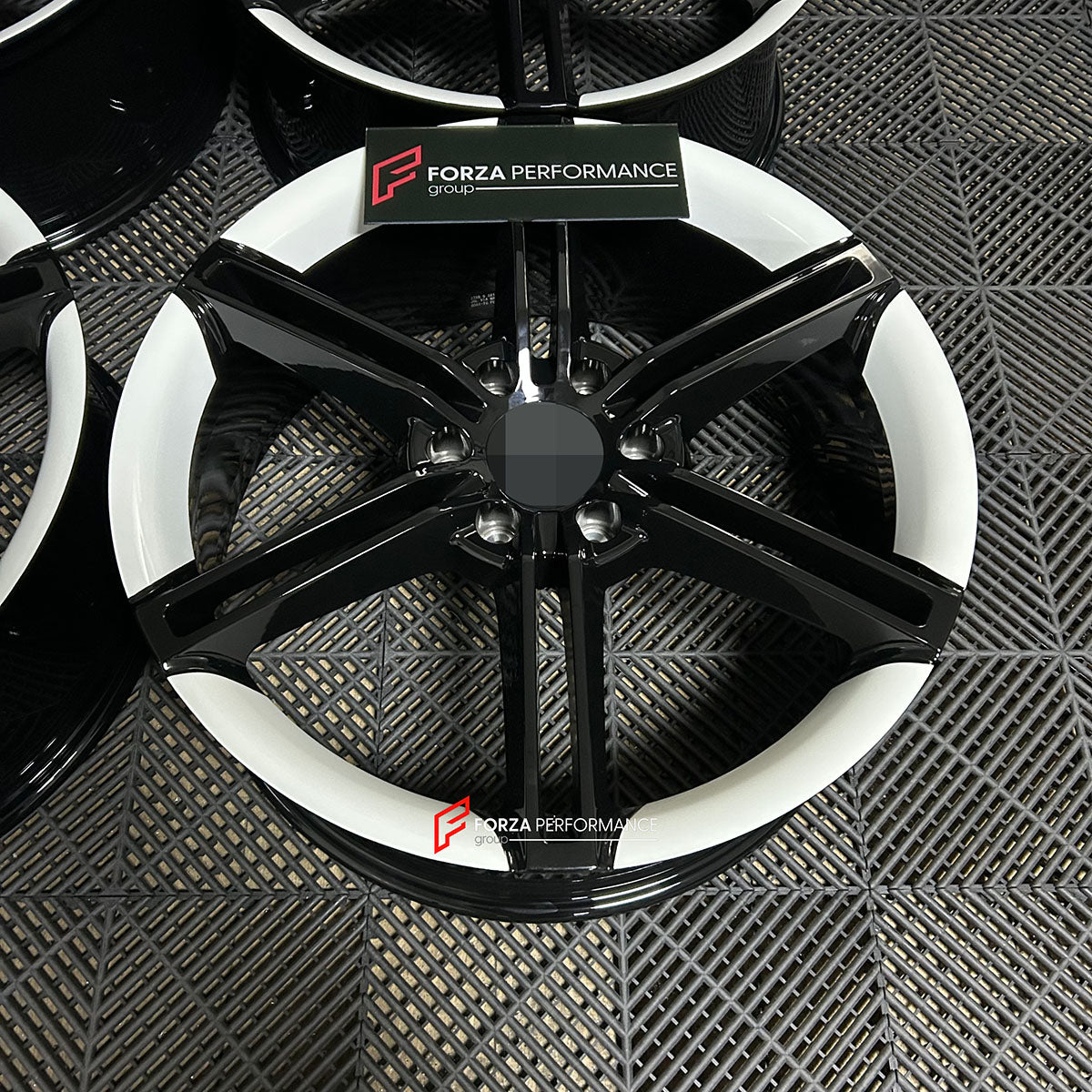 22 INCH FORGED WHEELS RIMS for NISSAN PATROL VII Y63 2025 custom fit OEM PORSCHE TAYCAN WHEELS