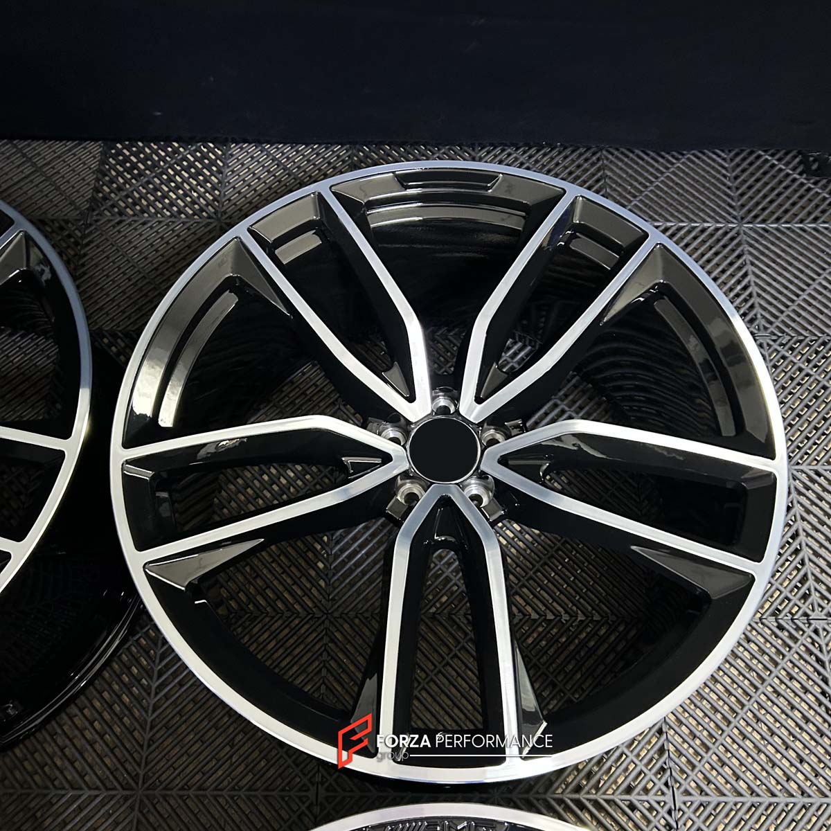 23 INCH FORGED WHEELS RIMS for MERCEDES BENZ GLS X167 2023 custom fit OEM GLS AMG WHEELS A1674017700 A1674017800