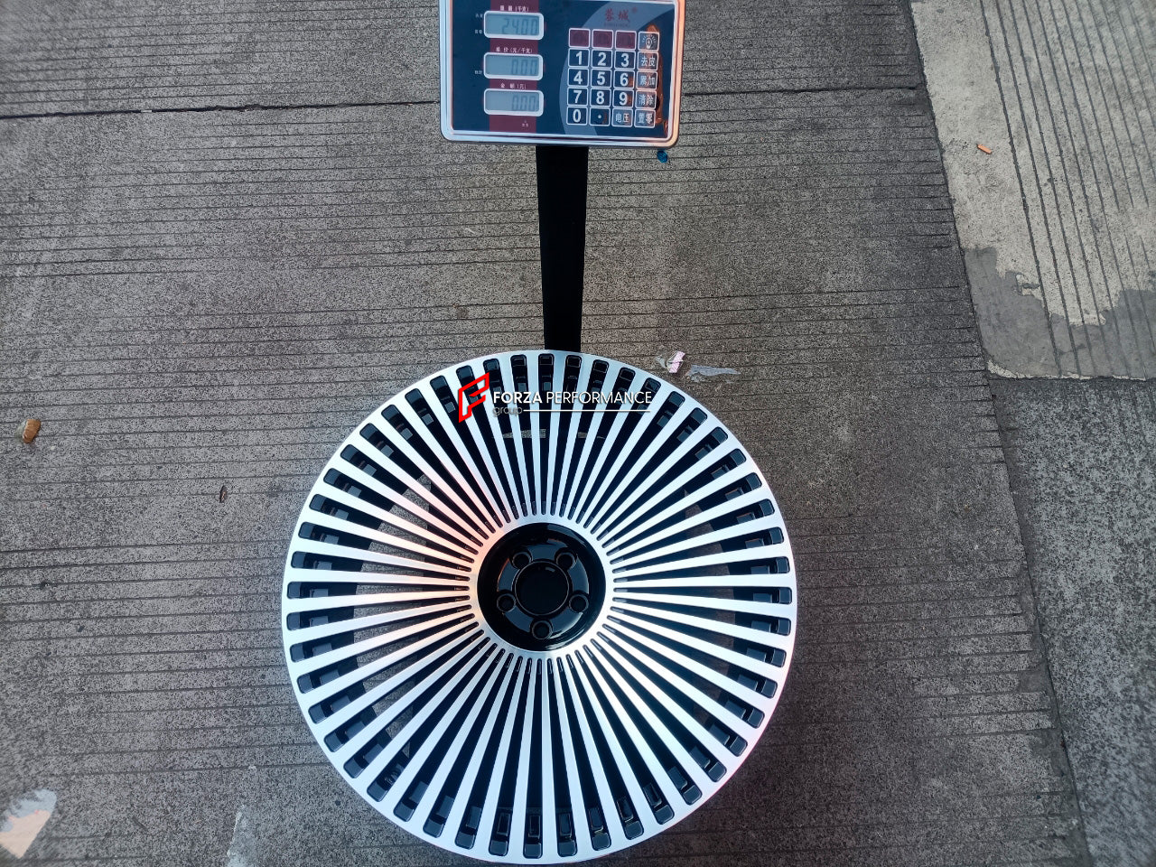 24 INCH FORGED WHEELS RIMS fit for ROLLS-ROYCE CULLINAN 2025 custom fit RDB 50