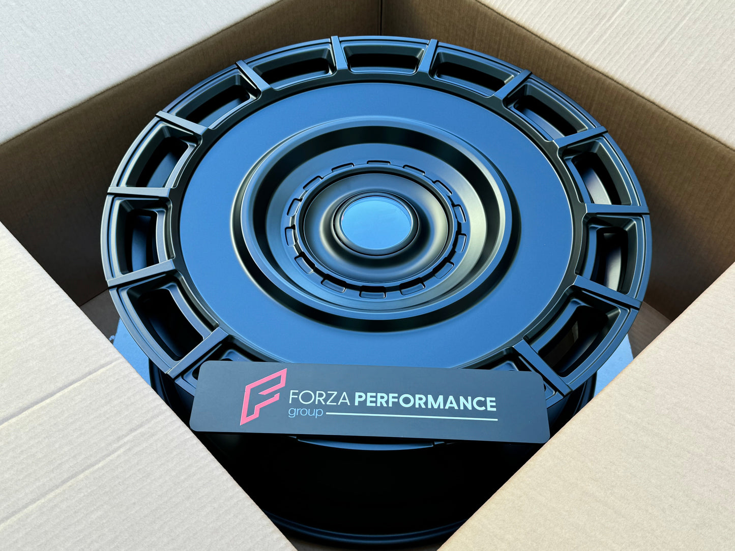 24 INCH FORGED WHEELS RIMS for LAND ROVER RANGE ROVER L460 2024 custom fit VOSSEN UV-7