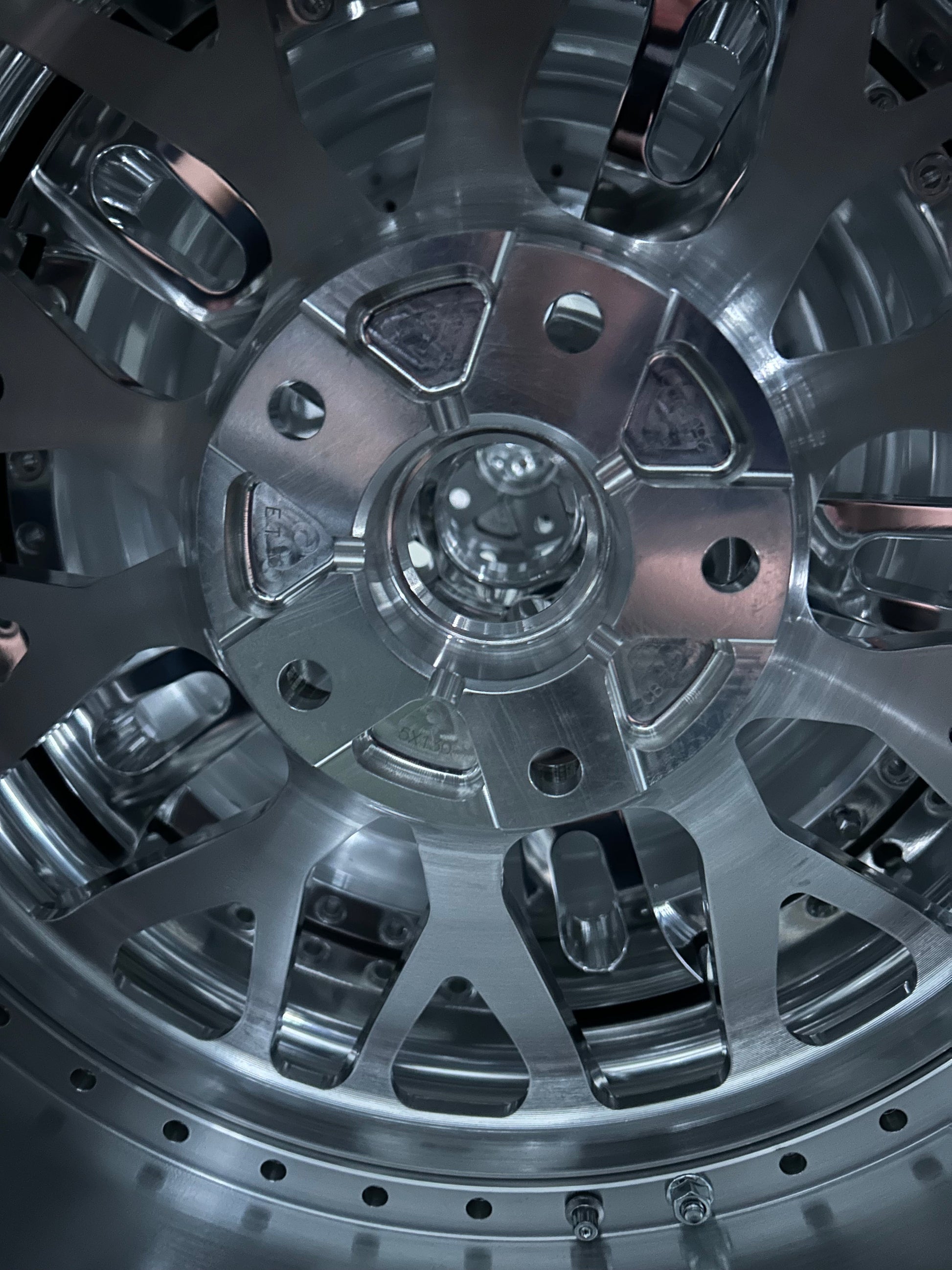 FORZA PERFORMANCE FORGED WHEELS WITH CARBON BARREL FOR ANY CAR custom fit