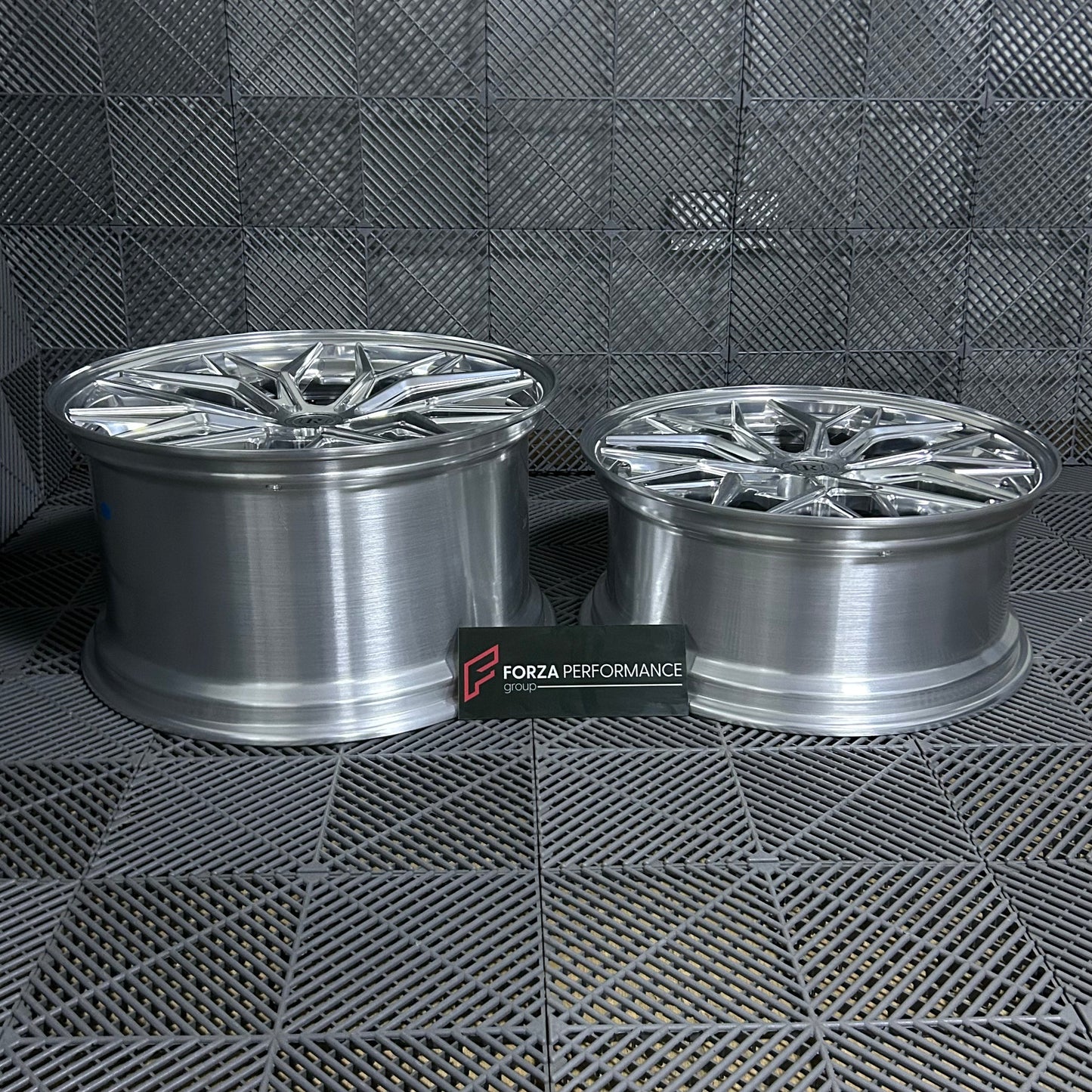 FORZA PERFORMANCE FORGED WHEELS WITH CARBON BARREL FOR ANY CAR custom fit