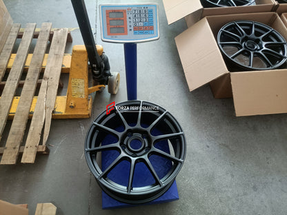 APEX SM-10 STYLE 18 INCH FORGED WHEELS RIMS for PORSCHE 911 996 CARRERA 4 2004