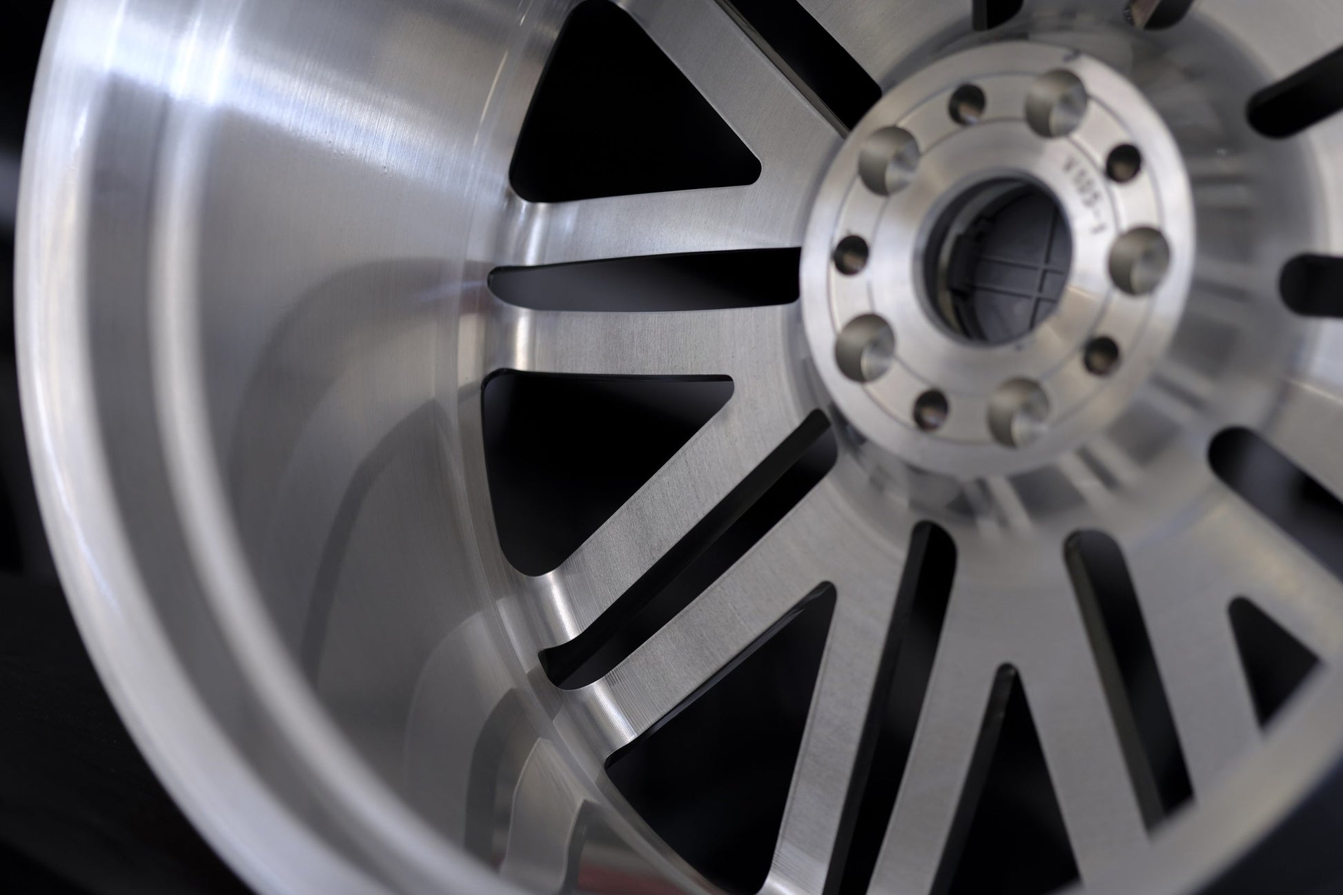 20" 21" 22" 23" 24" FORGED WHEELS for Bentley Bentayga, Bentley Continental GT, Bentley Flying Spur,  Bentley Mulsanne B21