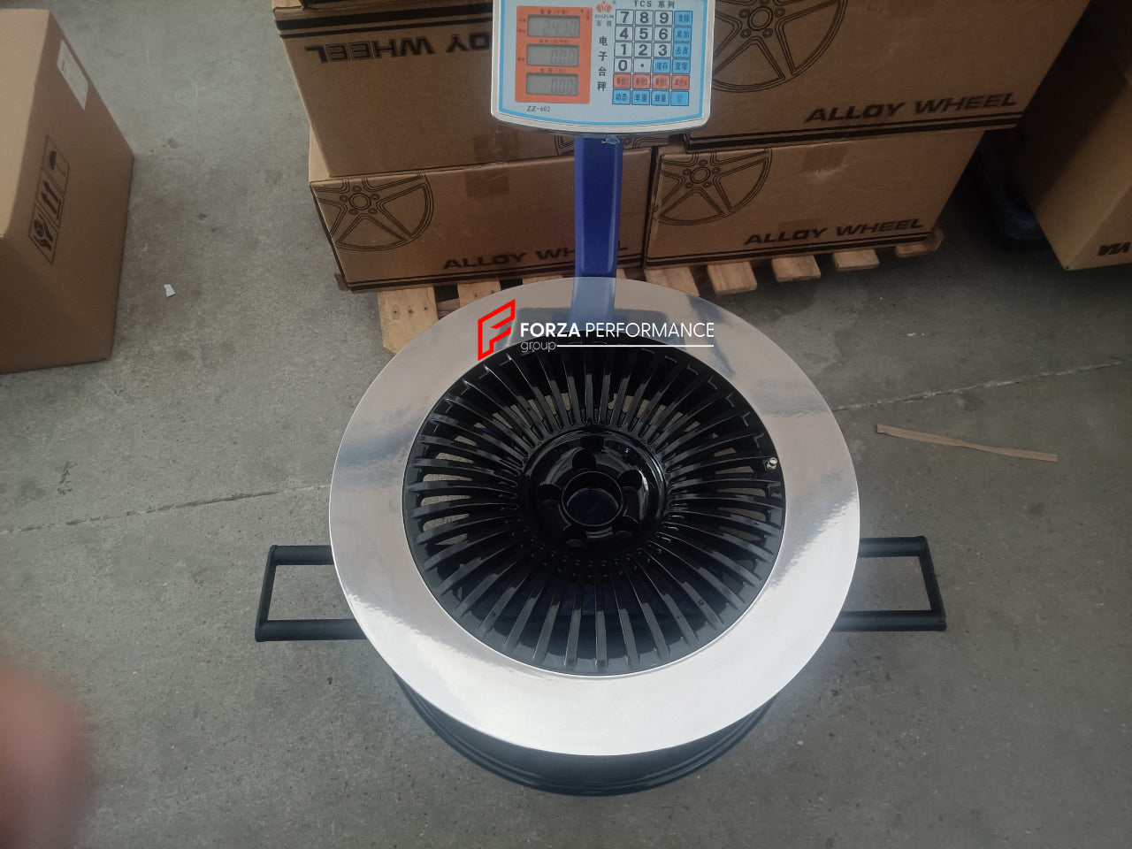 24 INCH FORGED WHEELS RIMS for ROLLS-ROYCE CULLINAN 2018 custom fit FORGIATO TRIMESTRE-SLANT