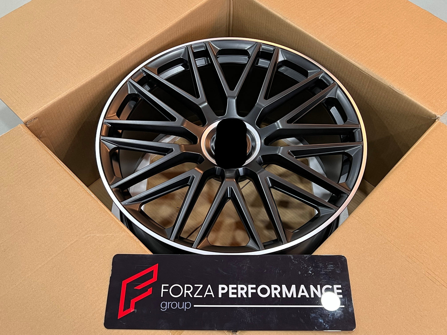 We manufacture premium quality forged wheels rims for   NEW MERCEDES BENZ SL 63 AMG, SL 55 AMG, GLS 63 AMG in any design, size, color.  Wheels size:  Front 21 x 9 ET  Rear 21 x 10 ET  PCD: 5 x 11  CB: 66,5  Forged wheels can be produced in any wheel specs by your inquiries and we can provide our specs
