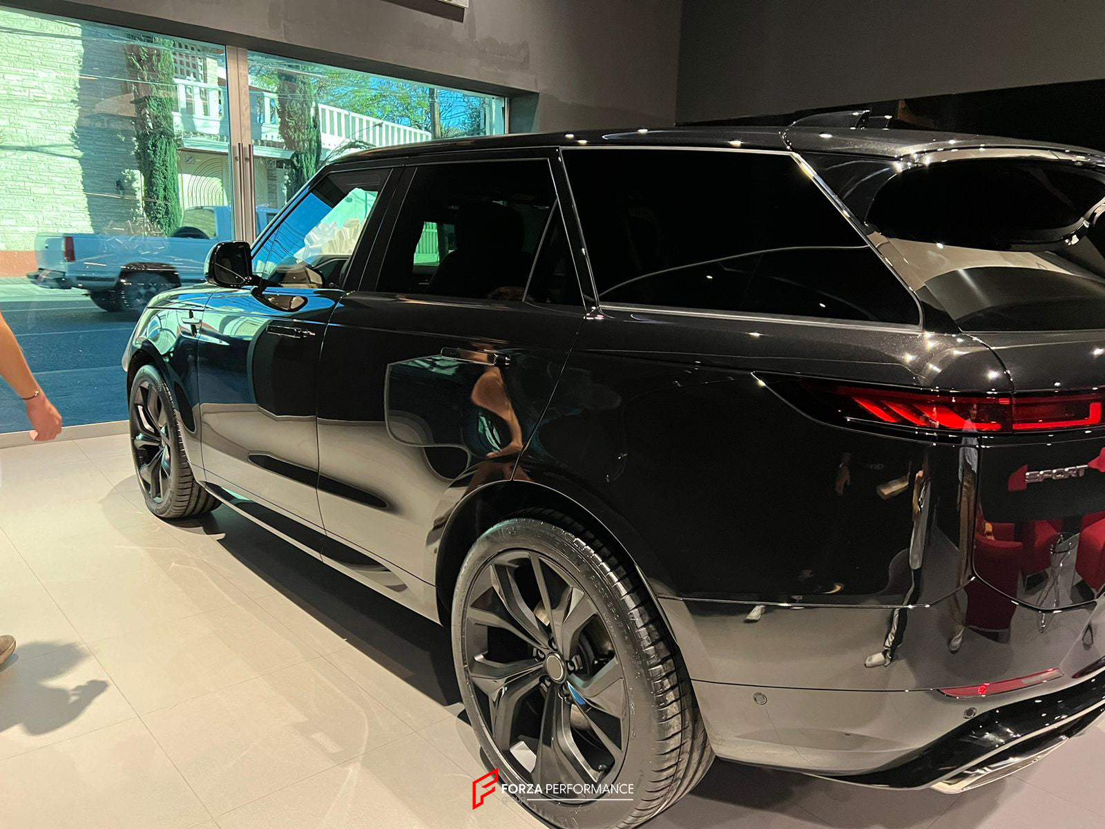 OEM 5128 STYLE 23 INCH FORGED WHEELS RIMS for LAND ROVER RANGE ROVER SPORT L461 2024