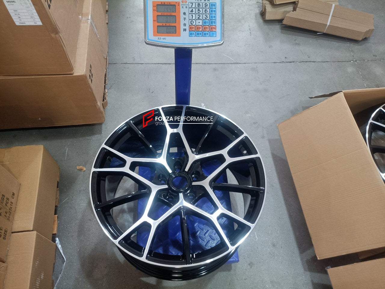 OEM VANTAGE AMR STYLE 22 INCH FORGED WHEELS RIMS for ASTON MARTIN RAPIDE S 2014