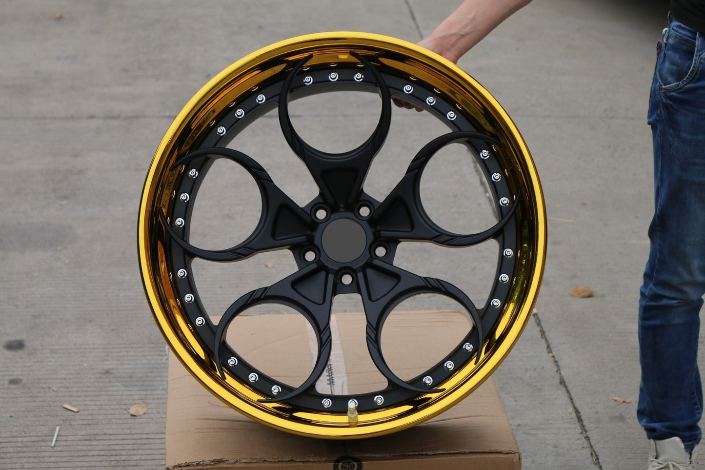 AFTERMARKET 3-Piece FORGED WHEELS FOR LAMBORGHINI HURACAN
