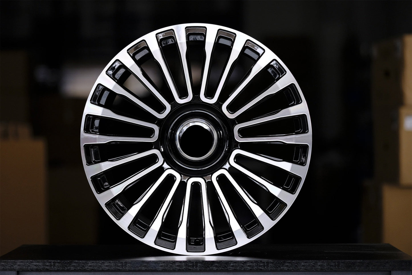 Forged Wheels for ROLLS-ROYCE SPECTRE Cullinan, Ghost, Dawn, Wraith, Phantom, Drophead RR01
