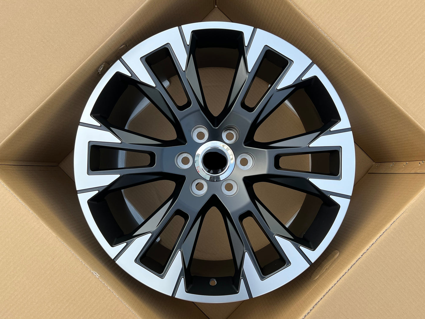 FORZA PERFORMANCE GROUP 22 INCH FORGED WHEELS RIMS for TOYOTA LAND CRUISER 300 custom fit MODELLISTA