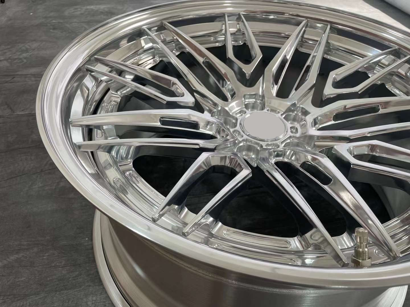 3-Piece FORGED WHEELS FOR FERRARI ROMA