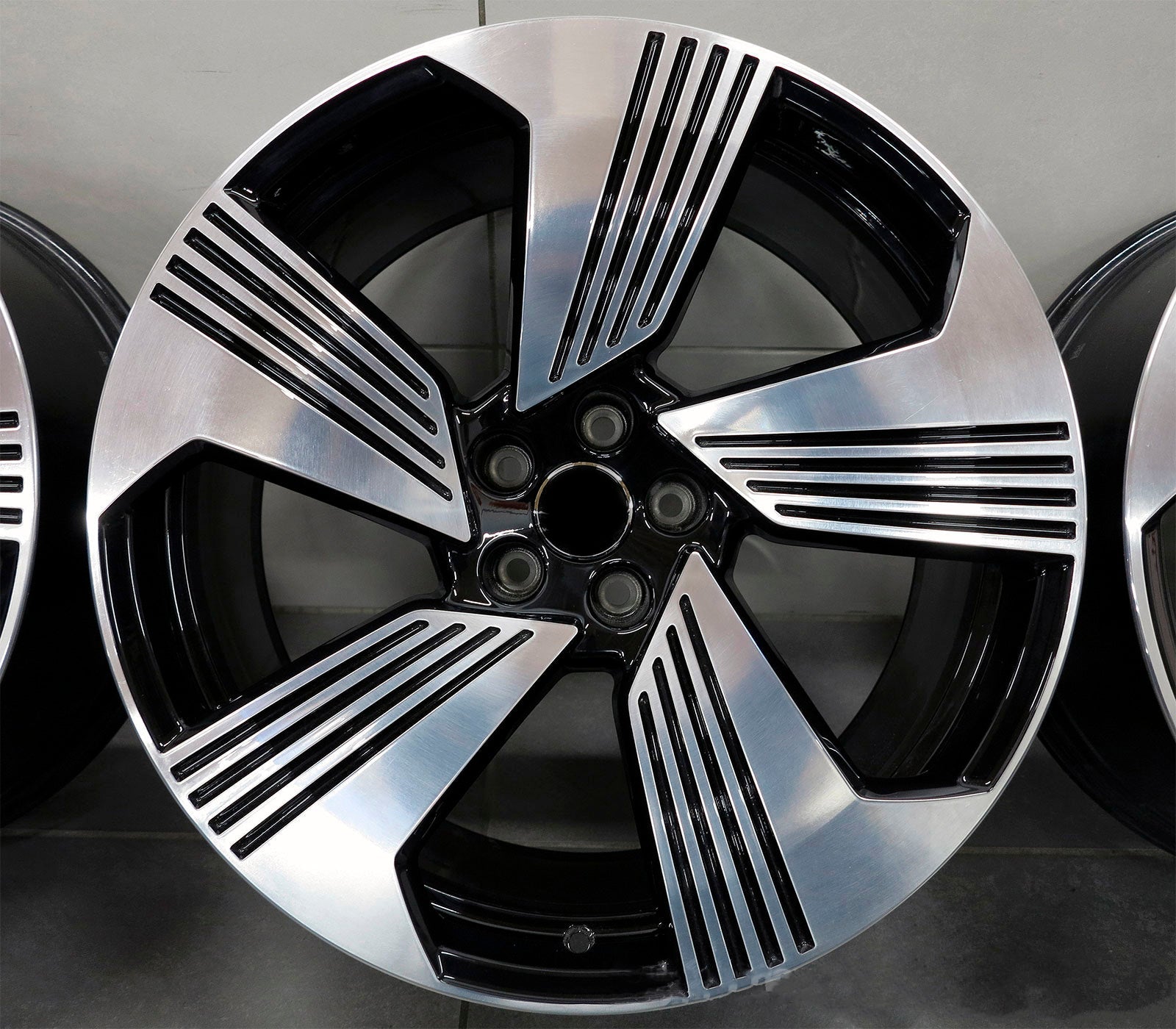 20" INCH FORGED WHEELS for AUDI E-TRON S SPORTBACK