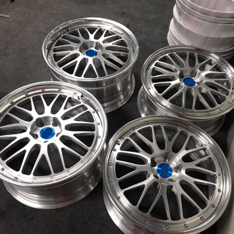 3-Piece FORGED WHEELS FOR BMW E46 3-series 1
