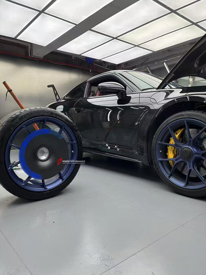 CARBON FIBER AERO DISCS for PORSCHE 991 991.2 GT3

Set includes:

Aero Discs

Material: Dry Carbon

NOTE: Professional installation is required