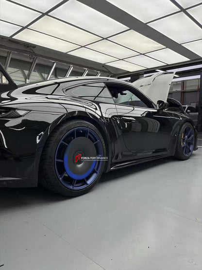 CARBON FIBER AERO DISCS for PORSCHE 991 991.2 GT3

Set includes:

Aero Discs

Material: Dry Carbon

NOTE: Professional installation is required