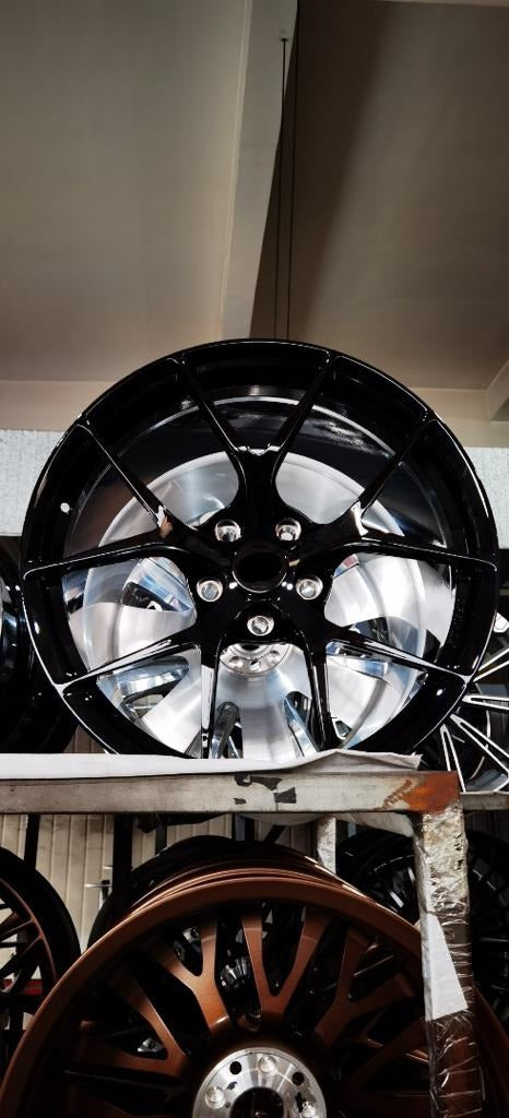 BBS FI-R We produced premium quality forged wheels rims for  ASTON MARTIN VANTAGE  Our wheels sizes:   Front 20 x 9 ET 43  Rear 20 x 11 ET 45  Finishing: Glossy Black  Forged wheels can be produced in any wheel specs by your inquiries and we can provide our specs