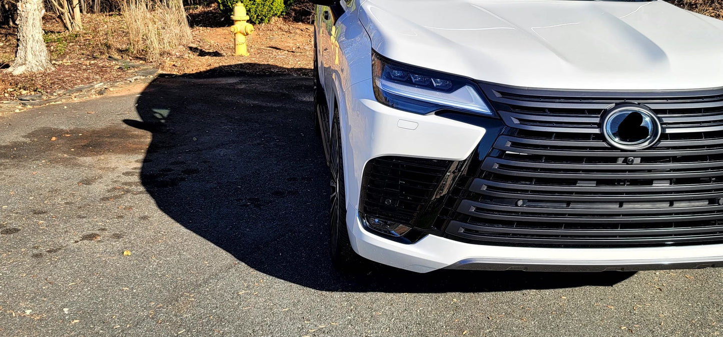 We produced premium quality forged wheels rims for  LEXUS LX600 2021+  Our wheels sizes:  Front 24 x 10 ET 50  Rear 24 x 10 ET 50  Finishing: Black Diamond  Forged wheels can be produced in any wheel specs by your inquiries and we can provide our specs