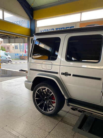 MONOBLOCK Z We produced premium quality forged wheels rims for  MERCEDES BENZ G CLASS G63 G500  Our wheels sizes:   Front 24 x 10 ET 20  Rear 24 x 10 ET 20  Finishing: Glossy Black  Forged wheels can be produced in any wheel specs by your inquiries and we can provide our specs