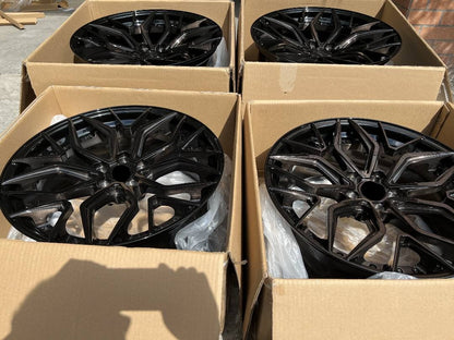 We produced premium quality forged wheels rims for  LAMBORGHINI HURACAN  Our wheels sizes:  Front 20 x 9 ET 30  Rear 21 x 12 ET 35  Finishing: Brushed Black  Forged wheels can be produced in any wheel specs by your inquiries and we can provide our specs