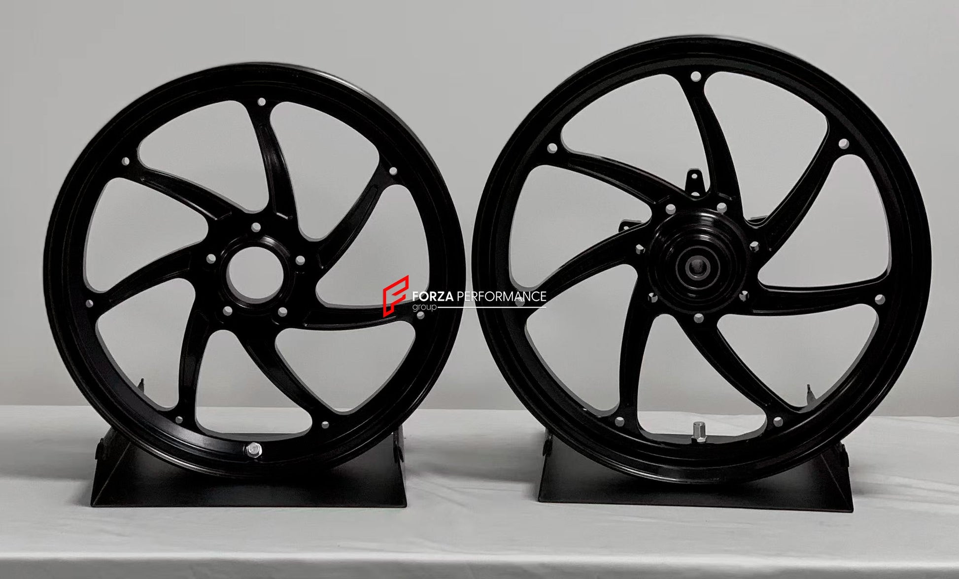 We manufacture premium quality forged motorcycle wheels rims for APRILIA SRMAX 125 300 250 HPE in any design, size, color.

Wheel sizes (motorcycle spec):

Front: 3.0 x 15

Rear: 4.0 x 14

Weight:

Front: 3.3 kg (7.27 lbs)

Rear: 2.7 kg (5.95 lbs)


Finishing: Satin Black

Forza Performance Group engineers and manufactures each forged motorcycle wheel individually per order. This ensures precise fitment, uncompromised strength, and unique styling. Whether for racing, touring, or daily use — our wheels are b