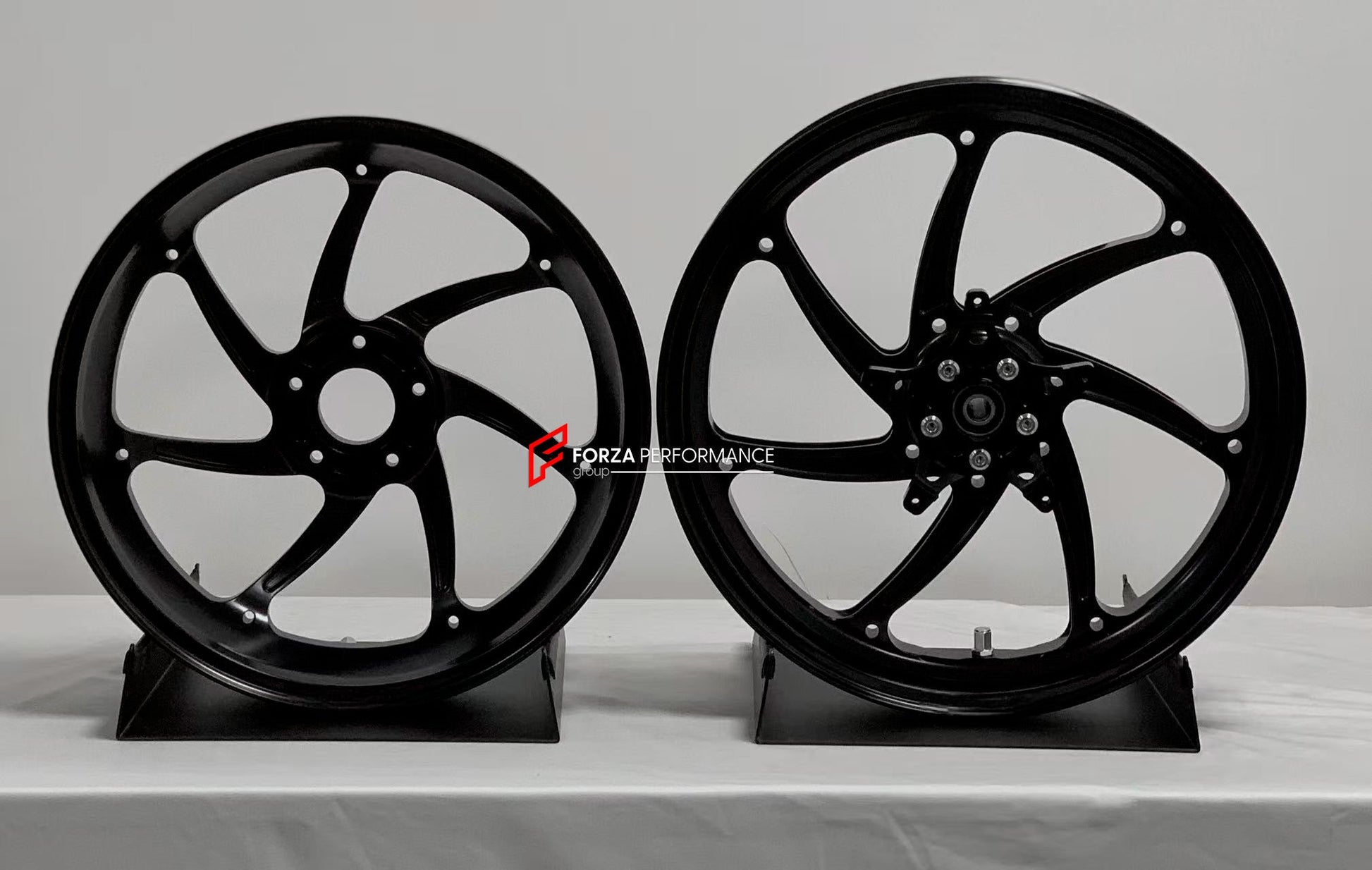 We manufacture premium quality forged motorcycle wheels rims for APRILIA SRMAX 125 300 250 HPE in any design, size, color.

Wheel sizes (motorcycle spec):

Front: 3.0 x 15

Rear: 4.0 x 14

Weight:

Front: 3.3 kg (7.27 lbs)

Rear: 2.7 kg (5.95 lbs)


Finishing: Satin Black

Forza Performance Group engineers and manufactures each forged motorcycle wheel individually per order. This ensures precise fitment, uncompromised strength, and unique styling. Whether for racing, touring, or daily use — our wheels are b