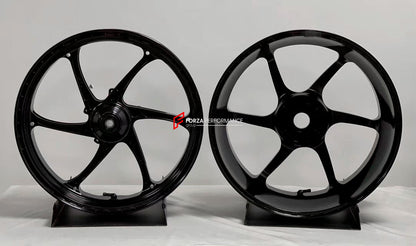 We manufacture premium quality forged motorcycle wheels rims for CFMOTO 450SRS in any design, size, color.

Wheel sizes (motorcycle spec):

Front: 3.0 x 17

Rear: 4.0 x 17

Weight:

Front: 3.6 kg (7.94 lbs)

Rear: 4 kg (8.82 lbs)


Finishing: Gloss Black

Forza Performance Group engineers and manufactures each forged motorcycle wheel individually per order. This ensures precise fitment, uncompromised strength, and unique styling. Whether for racing, touring, or daily use — our wheels are built for both perf