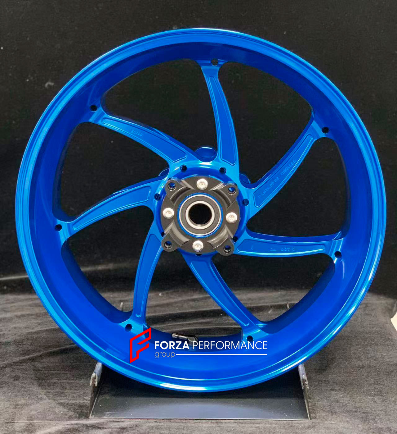 We manufacture premium quality forged motorcycle wheels rims for HONDA CBR1000RRR in any design, size, color.

Wheel sizes (motorcycle spec):

Front: 3.5 x 17

Rear: 6 x 17

Weight:

Front: 3.9 kg (8.6 lbs)

Rear: 4.65 kg (10.25 lbs)

Finishing: Gloss Blue

Forza Performance Group engineers and manufactures each forged motorcycle wheel individually per order. This ensures precise fitment, uncompromised strength, and unique styling. Whether for racing, touring, or daily use — our wheels are built for both pe