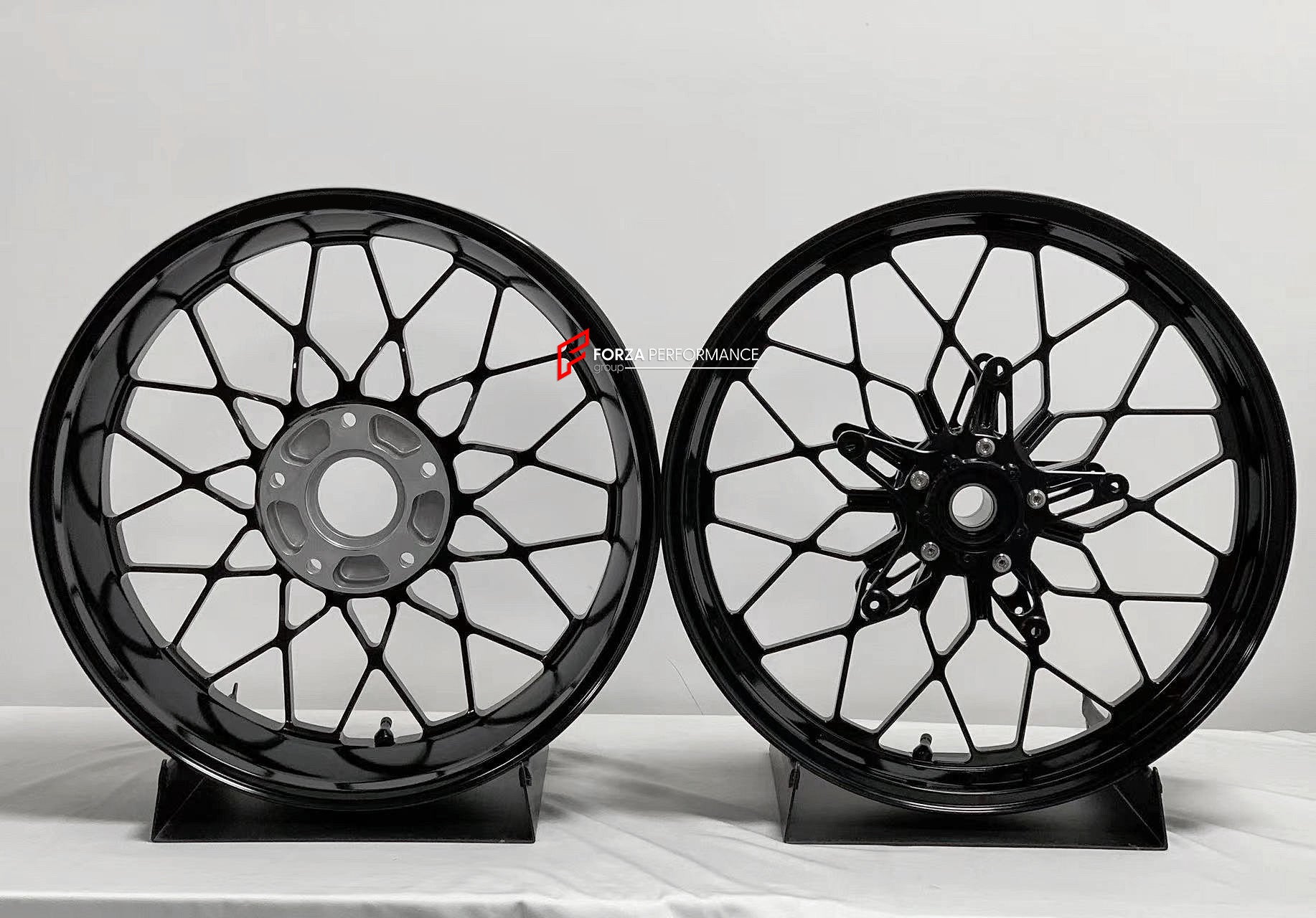 We manufacture premium quality forged motorcycle wheels rims for BMW R 1250 RT in any design, size, color.

Wheel sizes (motorcycle spec):

Front: 3.5 x 17

Rear: 5.5 x 17

Weight:

Front: 4.7 kg (10.36 lbs)

Rear: 4.55 kg (10.03 lbs)


Finishing: Satin Black

Forza Performance Group engineers and manufactures each forged motorcycle wheel individually per order. This ensures precise fitment, uncompromised strength, and unique styling. Whether for racing, touring, or daily use — our wheels are built for both