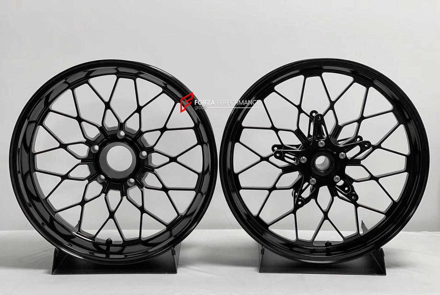 We manufacture premium quality forged motorcycle wheels rims for BMW R 1250 RT in any design, size, color.

Wheel sizes (motorcycle spec):

Front: 3.5 x 17

Rear: 5.5 x 17

Weight:

Front: 4.7 kg (10.36 lbs)

Rear: 4.55 kg (10.03 lbs)


Finishing: Satin Black

Forza Performance Group engineers and manufactures each forged motorcycle wheel individually per order. This ensures precise fitment, uncompromised strength, and unique styling. Whether for racing, touring, or daily use — our wheels are built for both