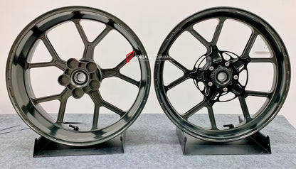 We manufacture premium quality forged motorcycle wheels rims for S1000RR M1000RR in any design, size, color.

Wheel sizes (motorcycle spec):

Front: 3.5 x 17

Rear: 6 x 17

Weight:

Front: 3.45 kg (7.6 lbs)

Rear: 3.75 kg (8.27 lbs)


Finishing: Satin Bronze

Forza Performance Group engineers and manufactures each forged motorcycle wheel individually per order. This ensures precise fitment, uncompromised strength, and unique styling. Whether for racing, touring, or daily use — our wheels are built for both 