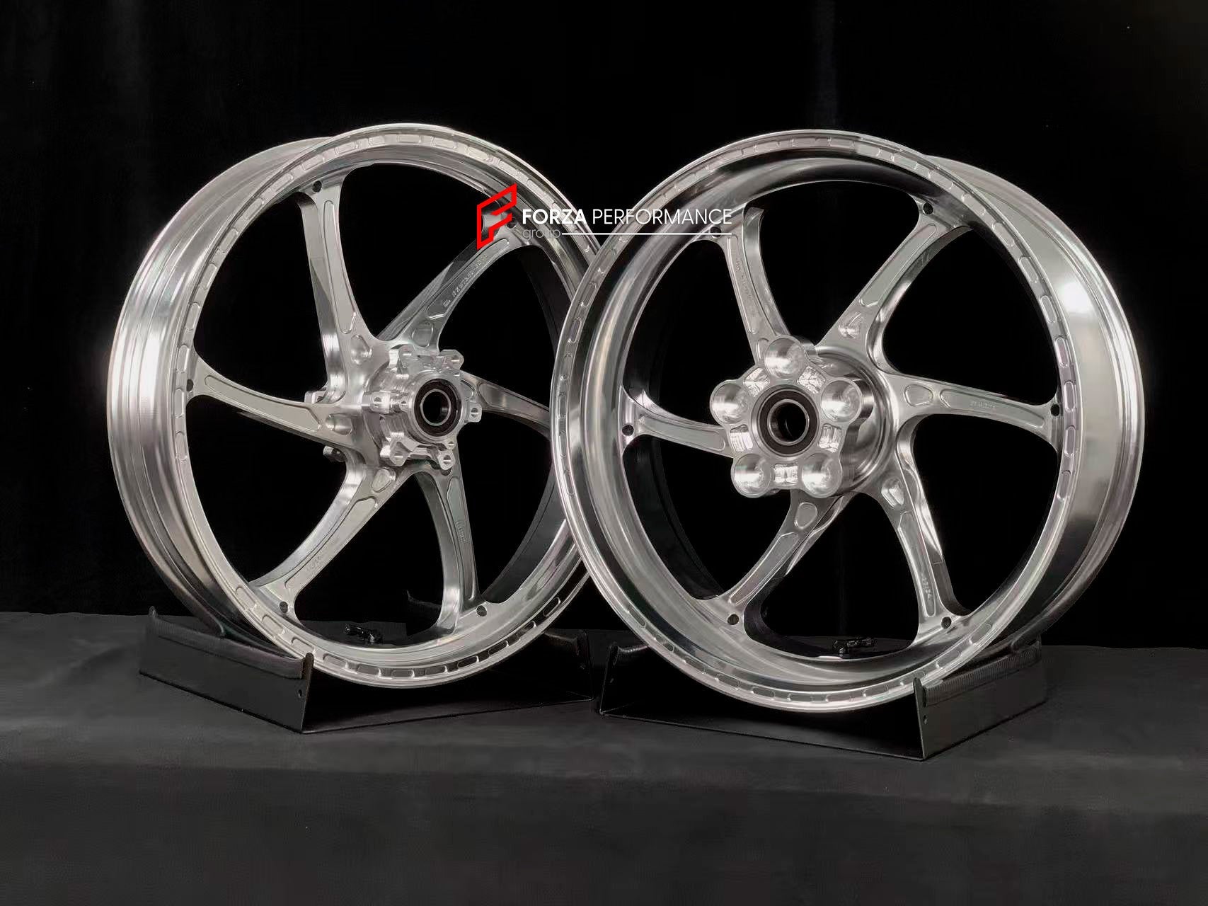 We manufacture premium quality forged motorcycle wheels rims for BMW S1000RR M1000RR in any design, size, color.

Wheel sizes (motorcycle spec):

Front: 3.5 x 17

Rear: 6 x 17

Weight:

Front: 3.15 kg (6.94 lbs)

Rear: 4.4 kg (9.7 lbs)

Finishing: Gloss Silver

Forza Performance Group engineers and manufactures each forged motorcycle wheel individually per order. This ensures precise fitment, uncompromised strength, and unique styling. Whether for racing, touring, or daily use — our wheels are built for bot