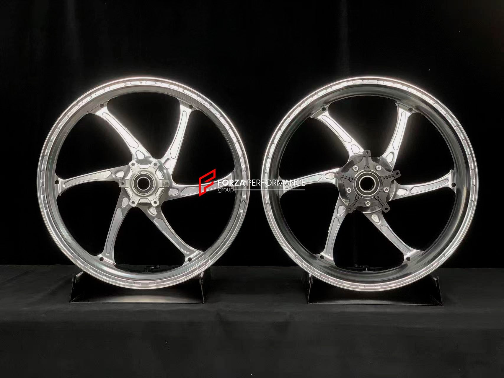 We manufacture premium quality forged motorcycle wheels rims for BMW S1000RR M1000RR in any design, size, color.

Wheel sizes (motorcycle spec):

Front: 3.5 x 17

Rear: 6 x 17

Weight:

Front: 3.15 kg (6.94 lbs)

Rear: 4.4 kg (9.7 lbs)

Finishing: Gloss Silver

Forza Performance Group engineers and manufactures each forged motorcycle wheel individually per order. This ensures precise fitment, uncompromised strength, and unique styling. Whether for racing, touring, or daily use — our wheels are built for bot