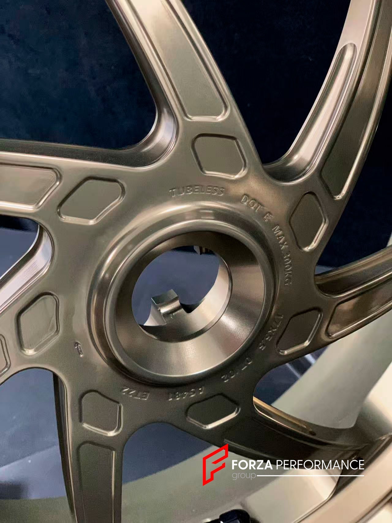 We manufacture premium quality forged motorcycle wheels rims for DUCATI PANIGALE V4 V4S V4R V4 SP2 in any design, size, color.

Wheel sizes (motorcycle spec):

Front: 3.5 x 17

Rear: 6 x 17

Weight:

Front: 3.85 kg (8.49 lbs)

Rear: 4.2 kg (9.26 lbs)


Finishing: Satin Light Gold

Forza Performance Group engineers and manufactures each forged motorcycle wheel individually per order. This ensures precise fitment, uncompromised strength, and unique styling. Whether for racing, touring, or daily use — our whee