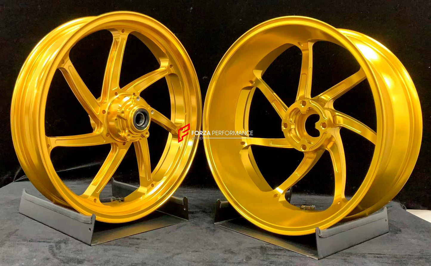 We manufacture premium quality forged motorcycle wheels rims for DUCATI PANIGALE V4 V4S V4R V4 SP2 in any design, size, color.

Wheel sizes (motorcycle spec):

Front: 3.5 x 17

Rear: 6 x 17

Weight:

Front: 3.95 kg (8.71 lbs)

Rear: 3.7 kg (8.16 lbs)


Finishing: Satin Gold

Forza Performance Group engineers and manufactures each forged motorcycle wheel individually per order. This ensures precise fitment, uncompromised strength, and unique styling. Whether for racing, touring, or daily use — our wheels are
