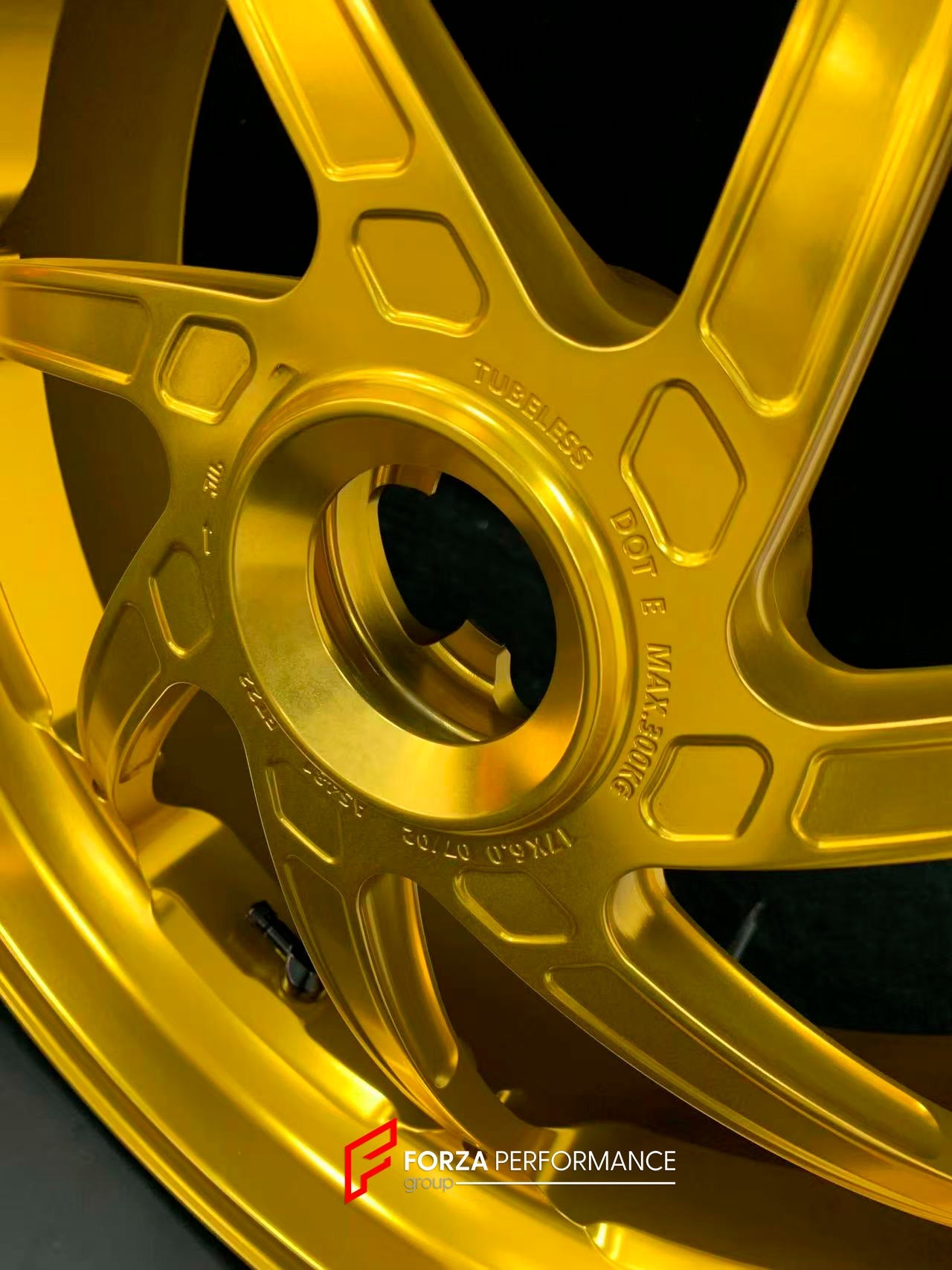 We manufacture premium quality forged motorcycle wheels rims for DUCATI PANIGALE V4 V4S V4R V4 SP2 in any design, size, color.

Wheel sizes (motorcycle spec):

Front: 3.5 x 17

Rear: 6 x 17

Weight:

Front: 3.95 kg (8.71 lbs)

Rear: 3.7 kg (8.16 lbs)


Finishing: Satin Gold

Forza Performance Group engineers and manufactures each forged motorcycle wheel individually per order. This ensures precise fitment, uncompromised strength, and unique styling. Whether for racing, touring, or daily use — our wheels are