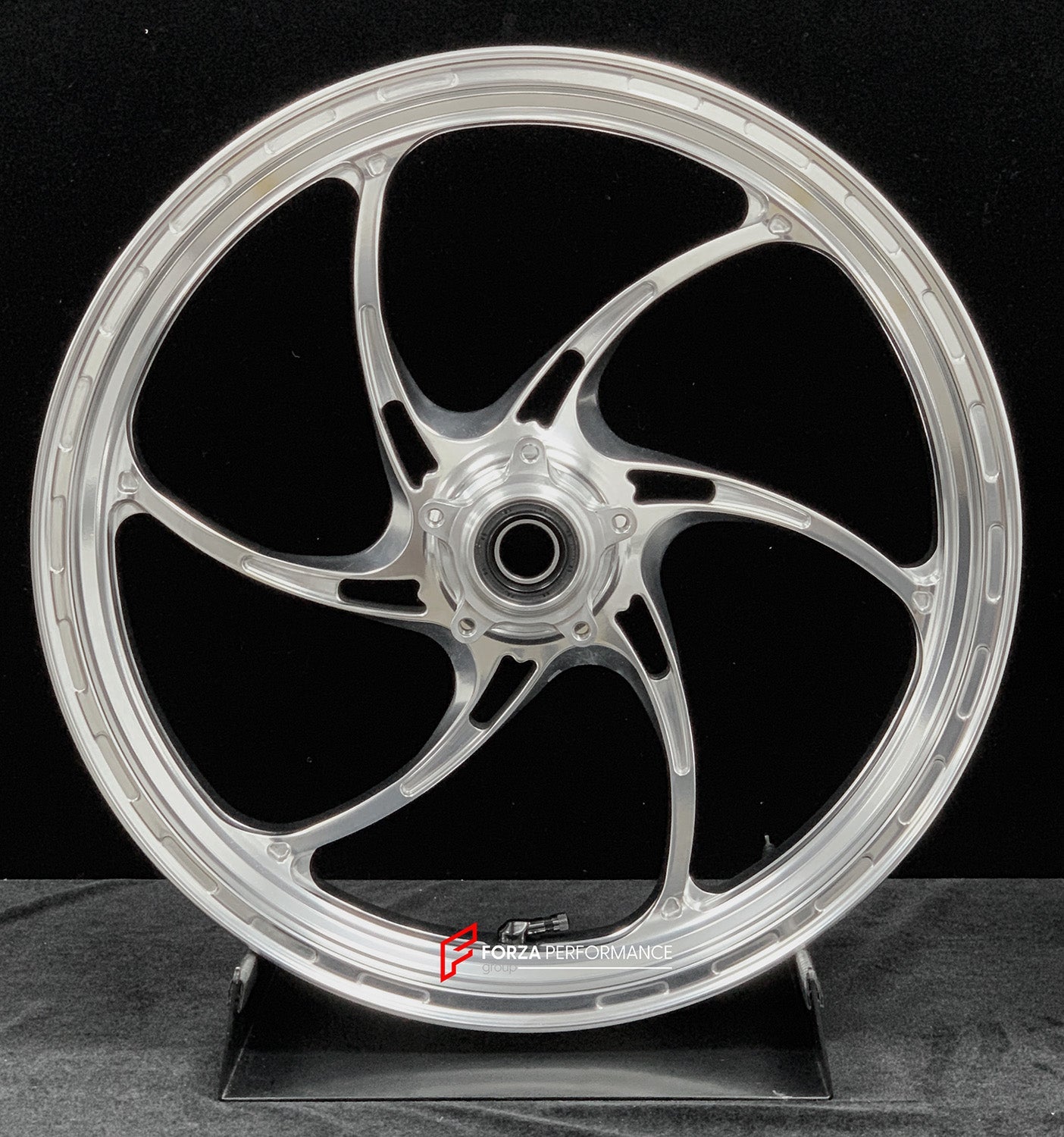 We manufacture premium quality forged motorcycle wheels rims for DUCATI PANIGALE V4 V4S V4R V4 SP2 in any design, size, color.

Wheel sizes (motorcycle spec):

Front: 3.5 x 17

Rear: 6 x 17

Weight:

Front: 4.15 kg (9.15 lbs)

Rear: 4.3 kg (9.48 lbs)


Finishing: Polished

Forza Performance Group engineers and manufactures each forged motorcycle wheel individually per order. This ensures precise fitment, uncompromised strength, and unique styling. Whether for racing, touring, or daily use — our wheels are b