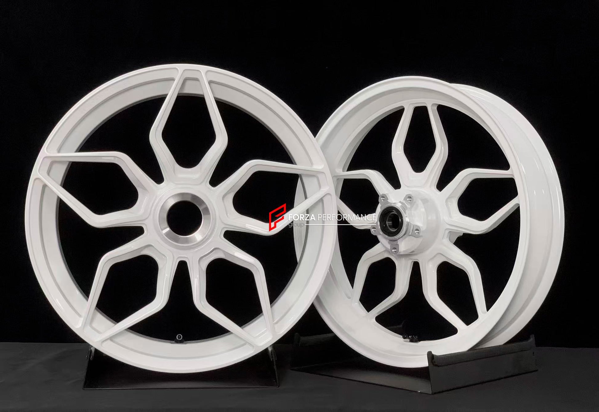 We manufacture premium quality forged motorcycle wheels rims for DUCATI PANIGALE V4 V4S V4R V4 SP2 in any design, size, color.

Wheel sizes (motorcycle spec):

Front: 3.5 x 17

Rear: 6 x 17

Weight:

Front: 4.45 kg (9.81 lbs)

Rear: 4.5 kg (9.92 lbs)


Finishing: Gloss White

Forza Performance Group engineers and manufactures each forged motorcycle wheel individually per order. This ensures precise fitment, uncompromised strength, and unique styling. Whether for racing, touring, or daily use — our wheels ar