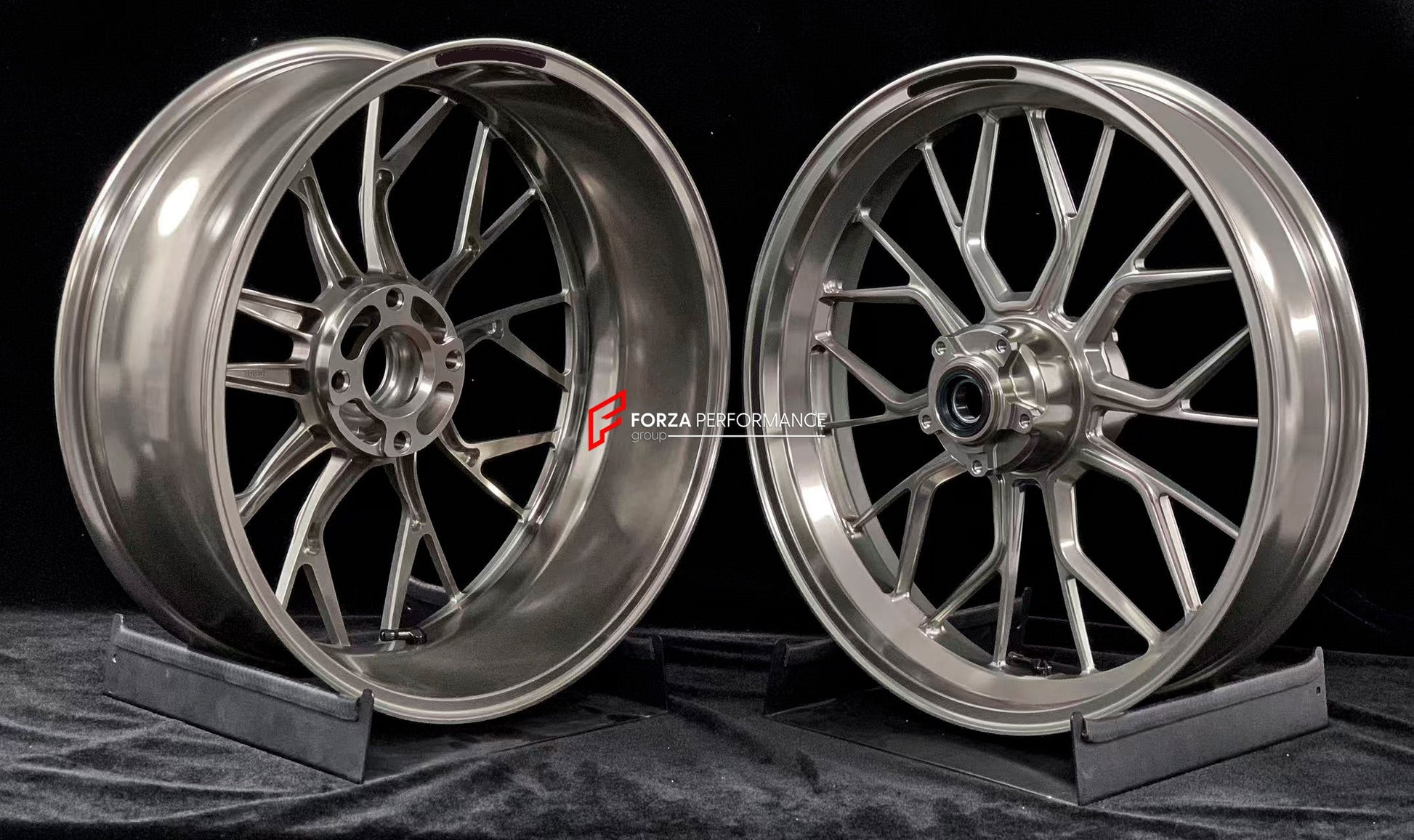 We manufacture premium quality forged motorcycle wheels rims for DUCATI PANIGALE V4 V4S V4R V4 SP2 in any design, size, color.

Wheel sizes (motorcycle spec):

Front: 3.5 x 17

Rear: 6 x 17

Weight:

Front: 4.1 kg (9.04 lbs)

Rear: 4.2 kg (9.26 lbs)


Finishing: Gloss Silver

Forza Performance Group engineers and manufactures each forged motorcycle wheel individually per order. This ensures precise fitment, uncompromised strength, and unique styling. Whether for racing, touring, or daily use — our wheels ar
