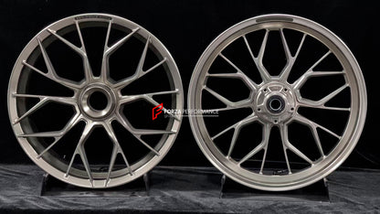 We manufacture premium quality forged motorcycle wheels rims for DUCATI PANIGALE V4 V4S V4R V4 SP2 in any design, size, color.

Wheel sizes (motorcycle spec):

Front: 3.5 x 17

Rear: 6 x 17

Weight:

Front: 4.1 kg (9.04 lbs)

Rear: 4.2 kg (9.26 lbs)


Finishing: Gloss Silver

Forza Performance Group engineers and manufactures each forged motorcycle wheel individually per order. This ensures precise fitment, uncompromised strength, and unique styling. Whether for racing, touring, or daily use — our wheels ar