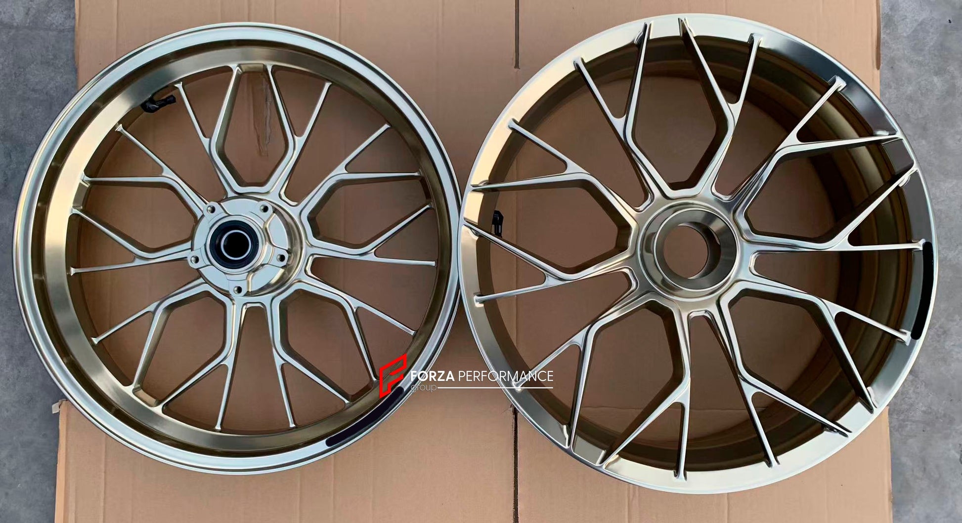We manufacture premium quality forged motorcycle wheels rims for DUCATI PANIGALE V4 V4S V4R V4 SP2 in any design, size, color.

Wheel sizes (motorcycle spec):

Front: 3.5 x 17

Rear: 6 x 17

Weight:

Front: 4.1 kg (9.04 lbs)

Rear: 4.2 kg (9.26 lbs)


Finishing: Gloss Silver

Forza Performance Group engineers and manufactures each forged motorcycle wheel individually per order. This ensures precise fitment, uncompromised strength, and unique styling. Whether for racing, touring, or daily use — our wheels ar