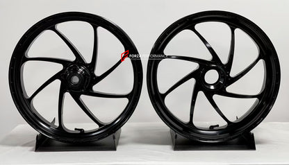 We manufacture premium quality forged motorcycle wheels rims for DUCATI PANIGALE V4 V4S V4R V4 SP2 in any design, size, color.

Wheel sizes (motorcycle spec):

Front: 3.5 x 17

Rear: 6 x 17

Weight:

Front: 4.1 kg (9.04 lbs)

Rear: 3.75 kg (8.27 lbs)


Finishing: Satin Black

Forza Performance Group engineers and manufactures each forged motorcycle wheel individually per order. This ensures precise fitment, uncompromised strength, and unique styling. Whether for racing, touring, or daily use — our wheels ar