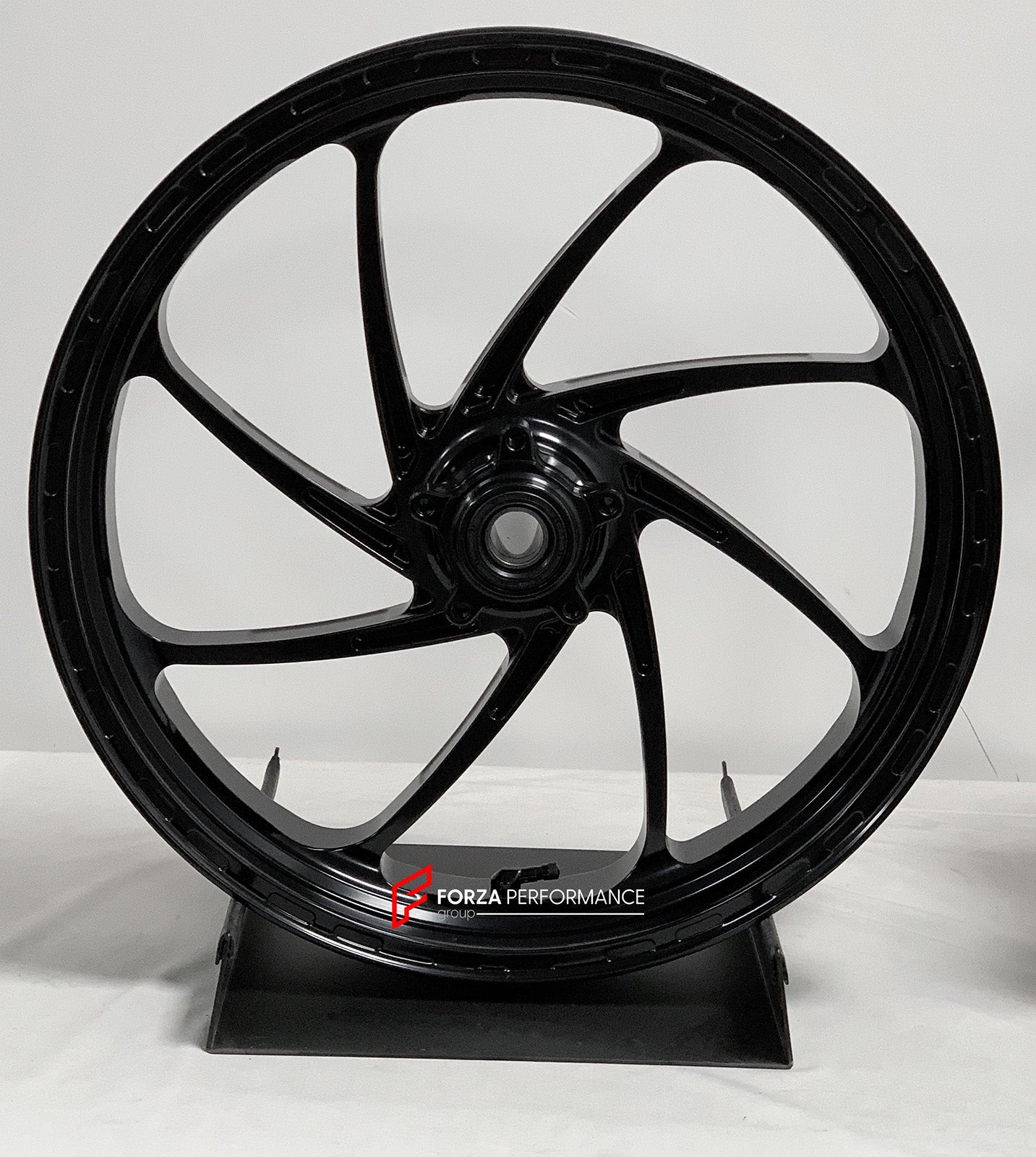 We manufacture premium quality forged motorcycle wheels rims for DUCATI PANIGALE V4 V4S V4R V4 SP2 in any design, size, color.

Wheel sizes (motorcycle spec):

Front: 3.5 x 17

Rear: 6 x 17

Weight:

Front: 4.1 kg (9.04 lbs)

Rear: 3.75 kg (8.27 lbs)


Finishing: Satin Black

Forza Performance Group engineers and manufactures each forged motorcycle wheel individually per order. This ensures precise fitment, uncompromised strength, and unique styling. Whether for racing, touring, or daily use — our wheels ar