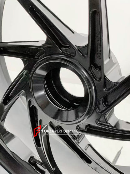 We manufacture premium quality forged motorcycle wheels rims for DUCATI PANIGALE V4 V4S V4R V4 SP2 in any design, size, color.

Wheel sizes (motorcycle spec):

Front: 3.5 x 17

Rear: 6 x 17

Weight:

Front: 4.1 kg (9.04 lbs)

Rear: 3.75 kg (8.27 lbs)


Finishing: Satin Black

Forza Performance Group engineers and manufactures each forged motorcycle wheel individually per order. This ensures precise fitment, uncompromised strength, and unique styling. Whether for racing, touring, or daily use — our wheels ar
