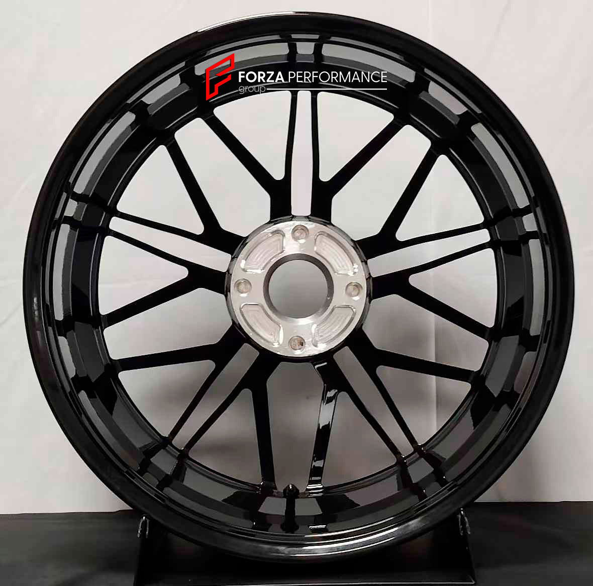 We manufacture premium quality forged motorcycle wheels rims for DUCATI DIAVEL 1200 1260 V4 in any design, size, color.

Wheel sizes (motorcycle spec):

Front: 3.5 x 17

Rear: 8.0 x 17

Finishing: Gloss Black with Machined Face + Gloss Red